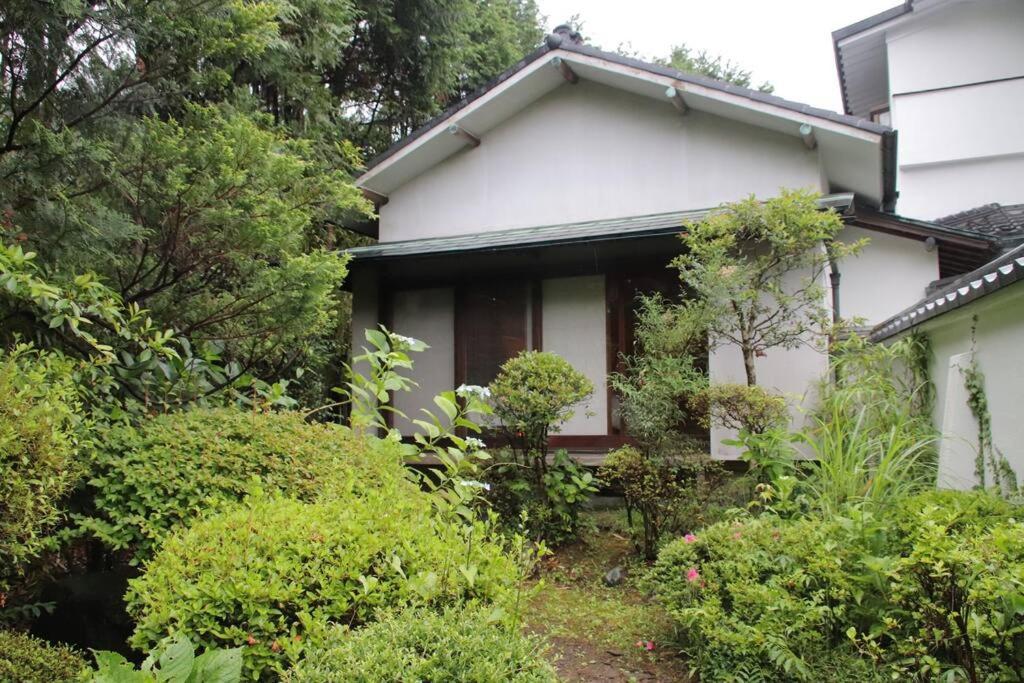 Yamaguchi House Villa,Historic Japanese Room With Onsen Хаконе Экстерьер фото